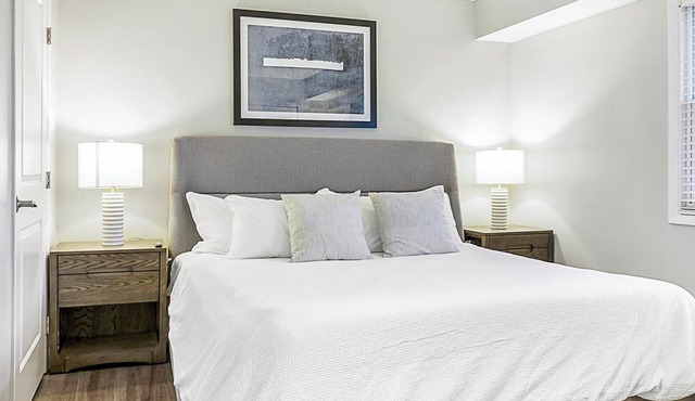 Landing | Incredible 1BD, Pool, Courtyard