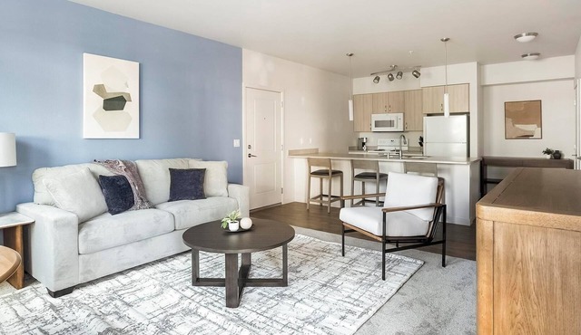 Landing | Modern 1BD, Pool, Gym
