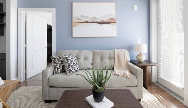 Landing | Stunning 2BD, Yoga Studio, Gym