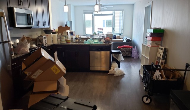 Lease Takeover in Private Room in 2B/2B Apt in Cincinnati, OH
