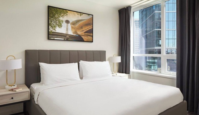 Level Seattle- Water Views in this Three Bedroom Sky Suite