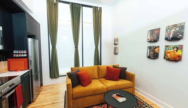 Loft 305 - The William - Atrium - Live, Work, Walk