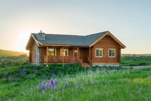 Log Cabin Teton Views & Pets OK