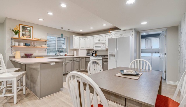 Lovely Remodeled North Salt Lake Apt: 7 Mi to Dtwn