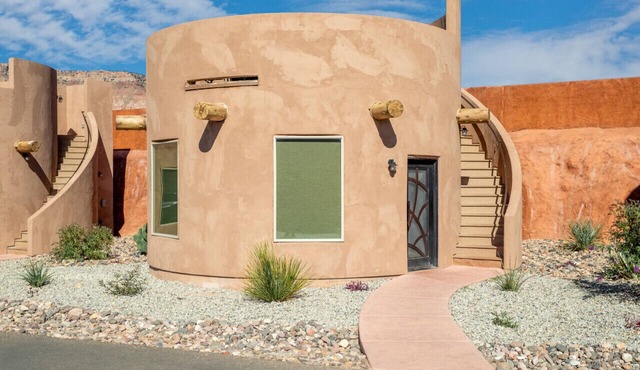 Luxury Glamping Experience with Hot Tub and Firepit