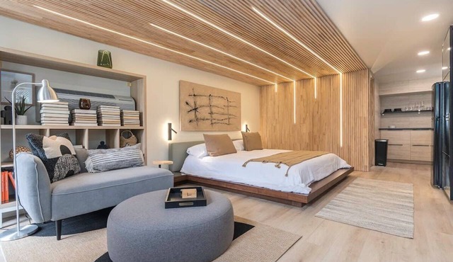 Luxury King Studio & Heated Floors!