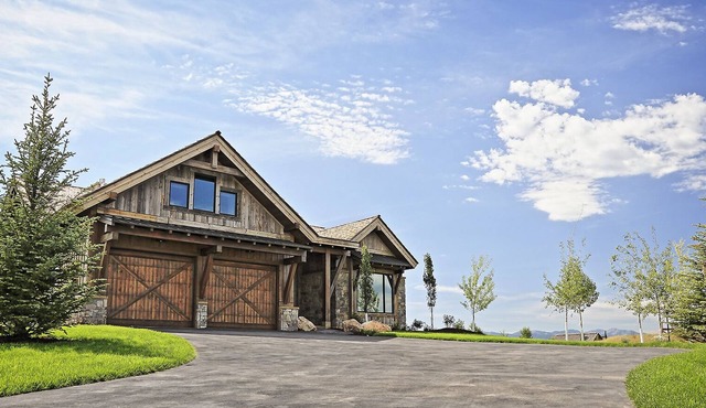 Luxury View Lodge on Signature 8th Hole by the tributary