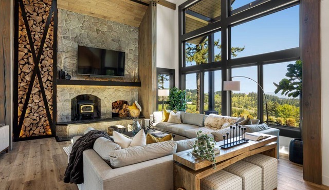 Luxury Wine Estate, Hot Tub & Game Room