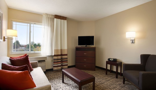 MainStay Suites Chicago Hoffman Estates