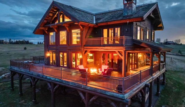 Majestic Timber Frame + Sauna & Cold Plunge