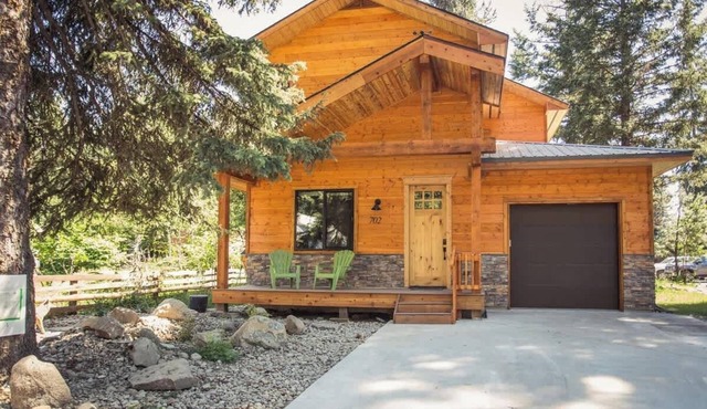 McCall Cabin for 10|Close to Town, Lake and Park!