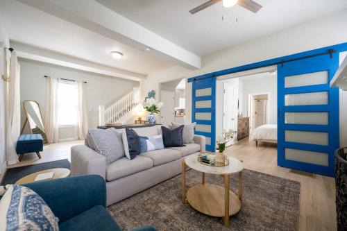 Modern 3BR Haven Near City Hotspots