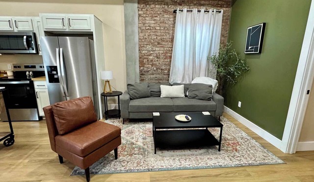 Modern Boho Getaway 1BR Apartment By KeenStays