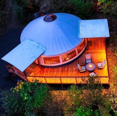 Modern Luxury Yurt with Firepit Table & Skylit Dome near Carson, Washington
