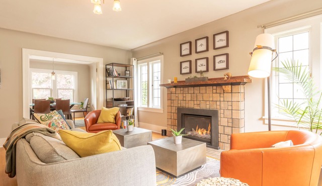 Montlake Garden Home