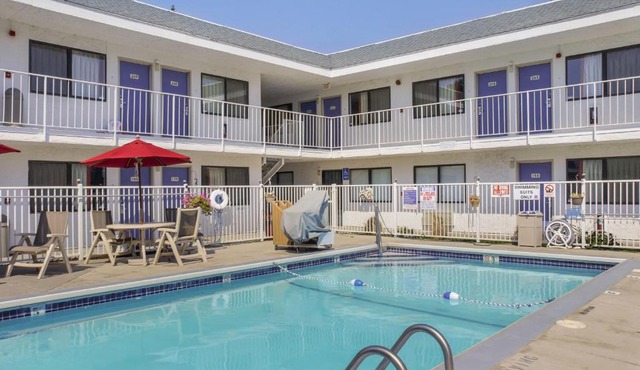 Motel 6-Medford, OR