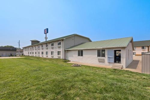 Motel 6 North Sioux City, SD I 29 North