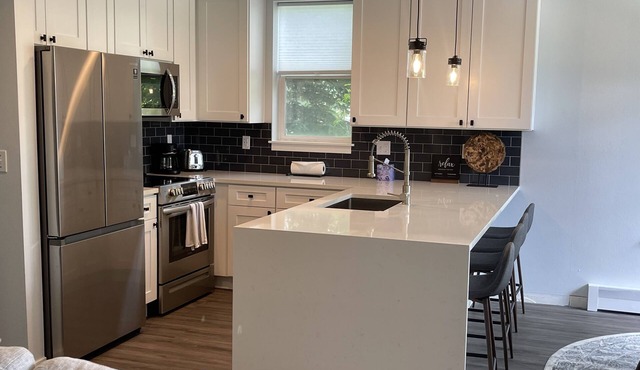 Mountain Oasis with Views! One Block to Restaurants :Ask about Seasonal Rental!