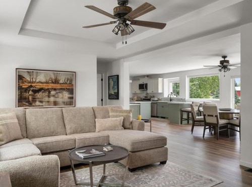 Mountain View Home on 2 Acres