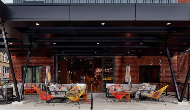 Moxy Chattanooga Downtown