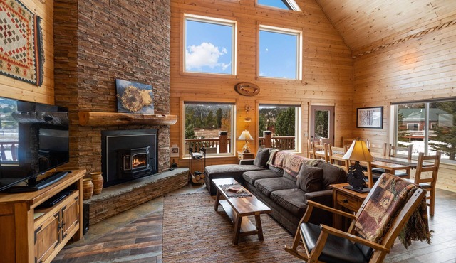 Mule Deer Cabin
