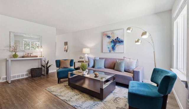 NEW! Dog Friendly in North Boise | Close to Foothills & 15 min Bike Ride to Boise River Greenbelt