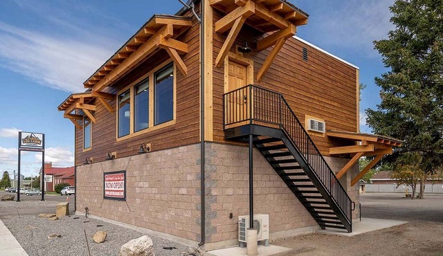 Newly-Constructed Spacious Modern Cabin for an Amazing Family Getaway in Ashton, Idaho