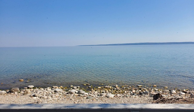 Nine Mile Point Cottage on Lake Michigan