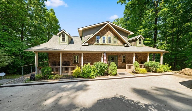 Norris Lake House with Boat Dock, Pool, and Hot Tub