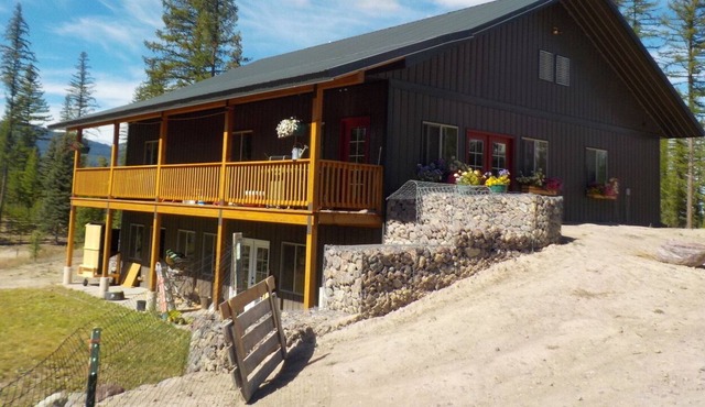 Northwest Paradise Among the Montana Rockies