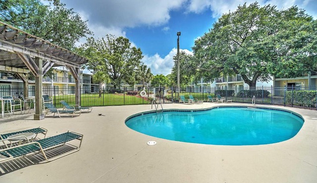 Ocean Springs Condo in Waterfront Resort!