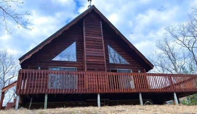 Off Grid, Solar Powered Cabin on 33 Acres near Big and Little Manistee River!