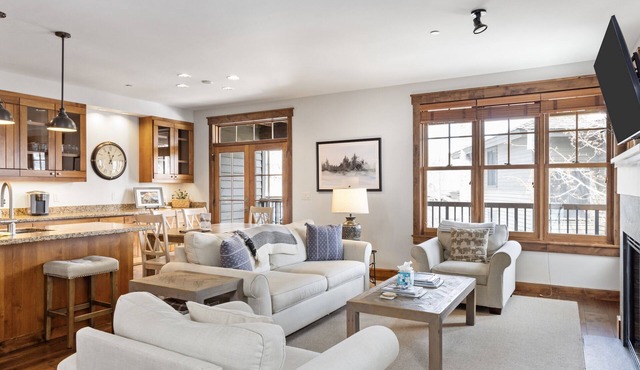 Outpost: Love Ridge 252 - Spacious, Air Conditioned
