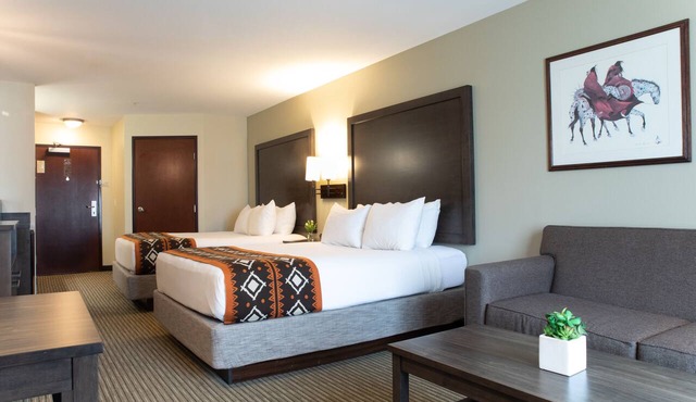 Oxford Suites Pendleton