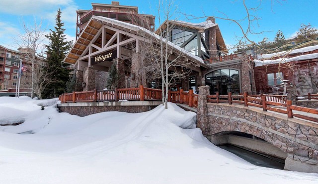 PARK CITY CANYONS VILLAGE-SKI-IN/OUT-YEAR ROUND MOUNTAIN RESORT, 1 BED, SLEEPS 4