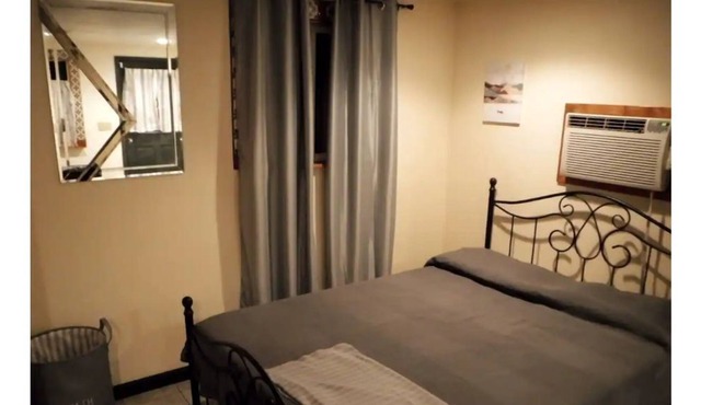 Peaceful Cottage for Traveling Professionals