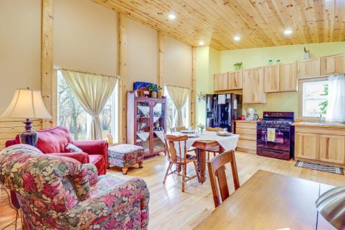 Peaceful Prairie Living! Rural Willow City Apt