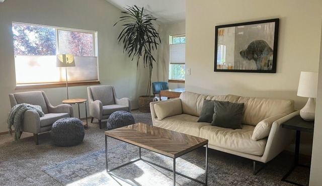 Peaceful Two Bedroom Apartment