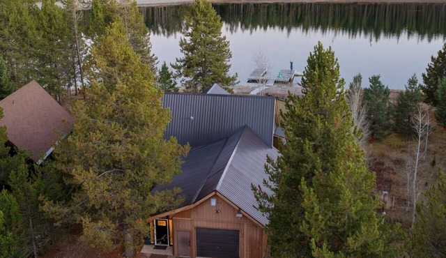 Pelican Roost | Waterfront, Private Dock, Hot Tub, Kayaks, Arcades!