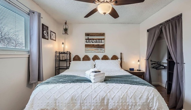 Pet Friendly with Hot Tub