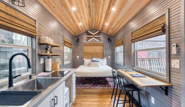 Portland Lodging