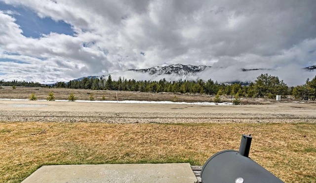 Prime Snowy Retreat Mins to Tamarack & McCall!