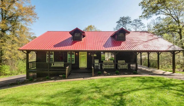 Private Cabin - Pets Welcome - Large Outdoor Space - Hiking - Chattanooga - Cloudland Canyon