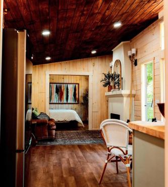 Private Couples Retreat Scenic Hottub -Fireplace