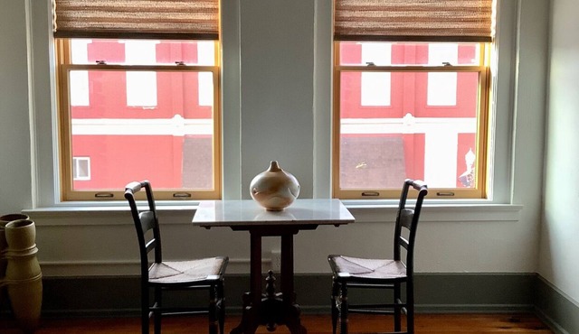 Private Downtown Apartment in Red Cloud, in the heart of Willa Cather country