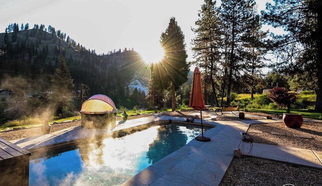 Private Hot Spring, Perfect for Couples, No Shared Spaces, 1 Hour North of Boise