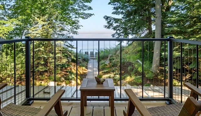 Private Lake Michigan Retreat | Unforgettable Sunsets | 3 Bedroom | 3 Bath