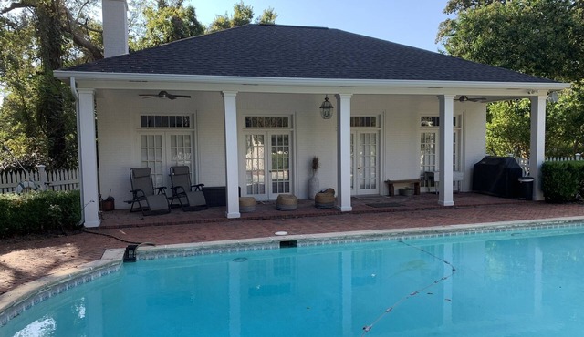 Private oasis on the grounds of Historic Ravenna Antebellum Mansion