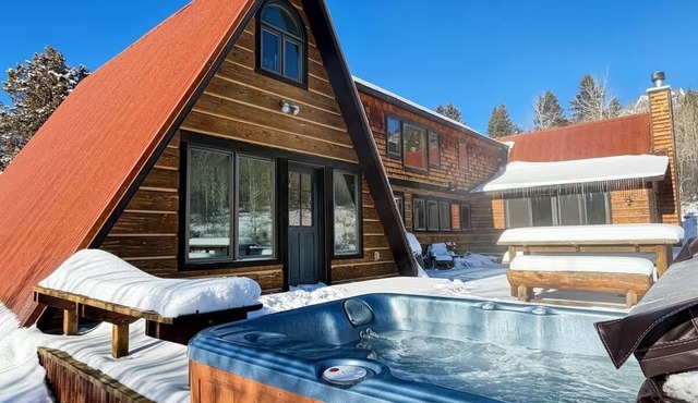 Private Secluded Chalet Near Jackson Hole – Summer Hiking, Fishing & Hot Tub
