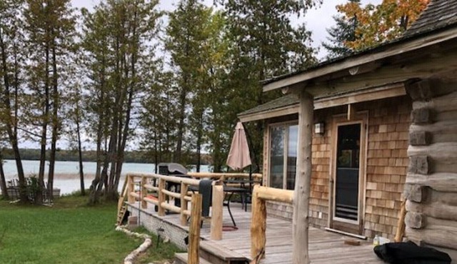 Property includes BOTH a home and a separate housing in a loft!
